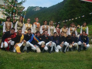 2_curcani_joc_grup