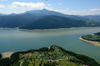_2_izvorul_Muntelui.jpg (1)